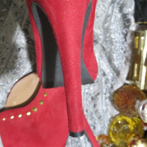BOGO Mossimo Vibrant Red Suede High Heeled Ankle Booties Studded Embellished 9 - Picture 13 of 16